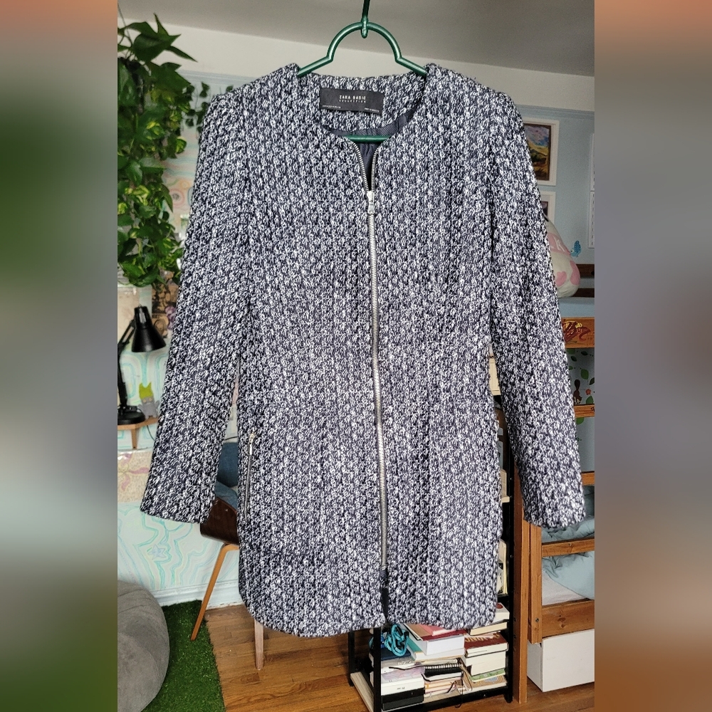 Zara Monochrome Patterned Puffer Jacket